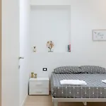 Apartament La Casa Di Po' *