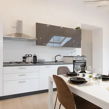 La Casa Di Po' Trieste